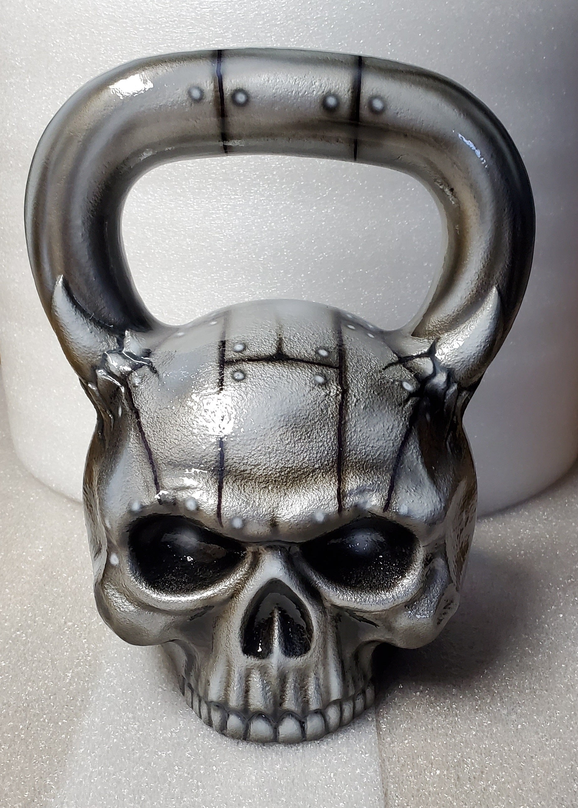 53 Pound Skull Kettlebell